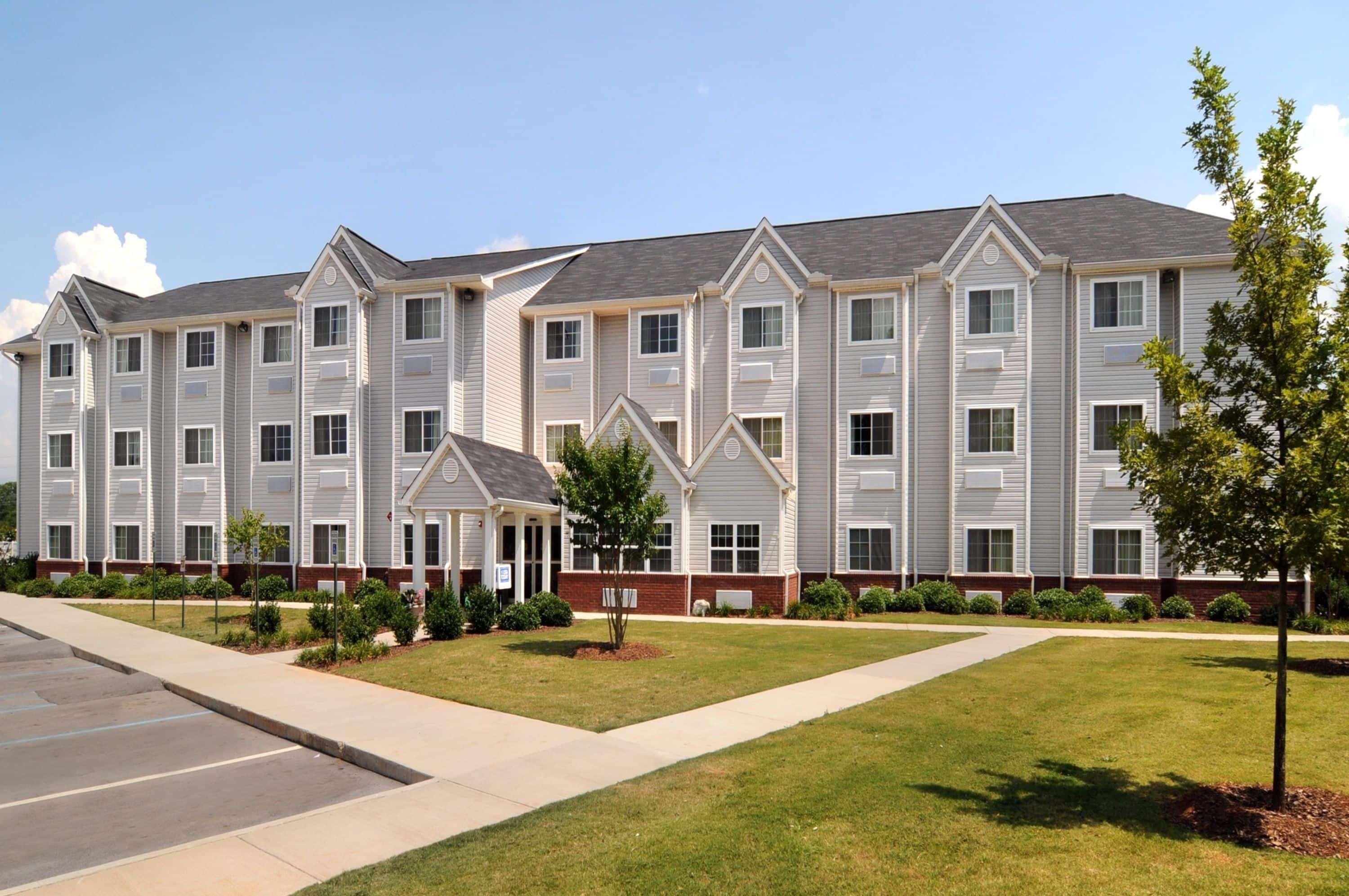 Microtel Inn & Suites Huntsville Exterior photo